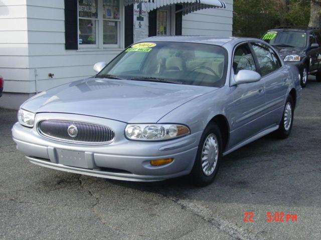 Buick LeSabre 2004 photo 1