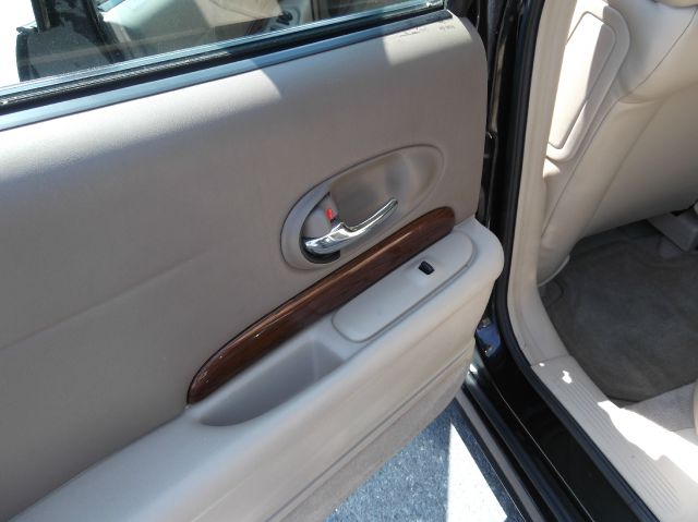 Buick LeSabre 2005 photo 9