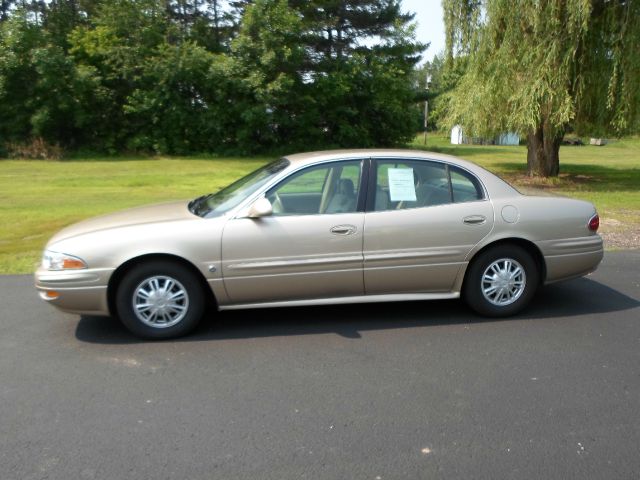 Buick LeSabre 2005 photo 2