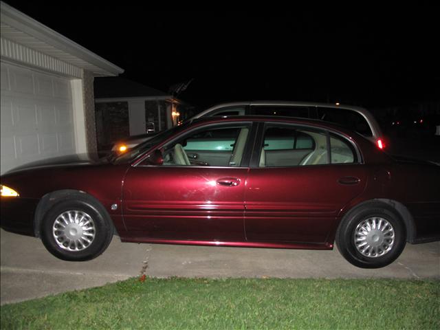 Buick LeSabre 2005 photo 1