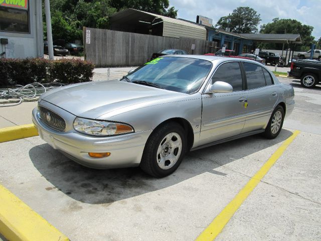 Buick LeSabre 2005 photo 1