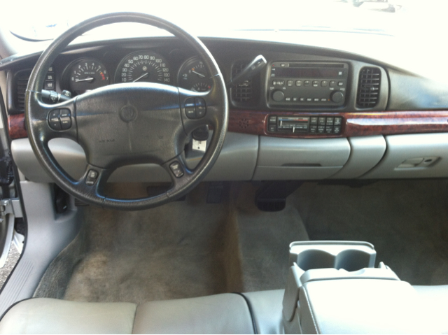 Buick LeSabre 2005 photo 3