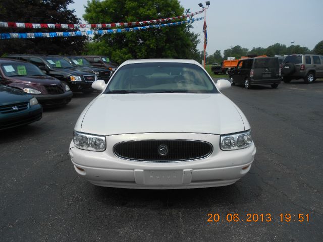 Buick LeSabre 2005 photo 2