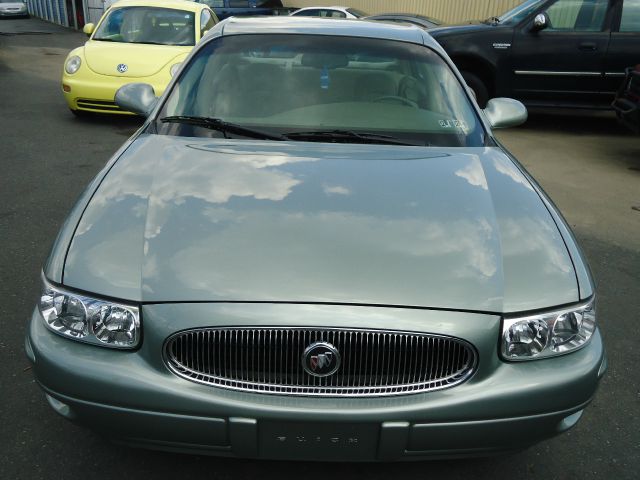 Buick LeSabre 2005 photo 2