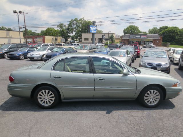 Buick LeSabre 2005 photo 2