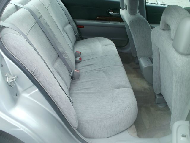 Buick LeSabre 2005 photo 9