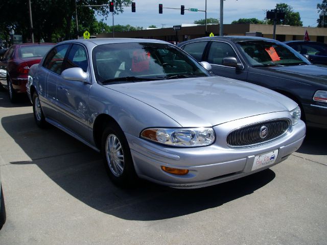 Buick LeSabre 2005 photo 2