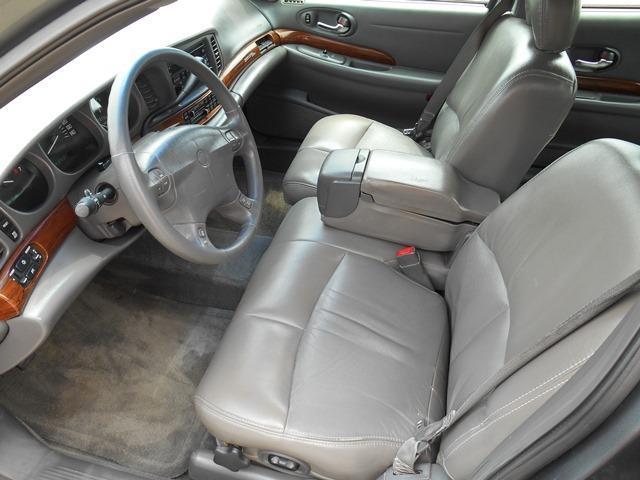 Buick LeSabre 2005 photo 2