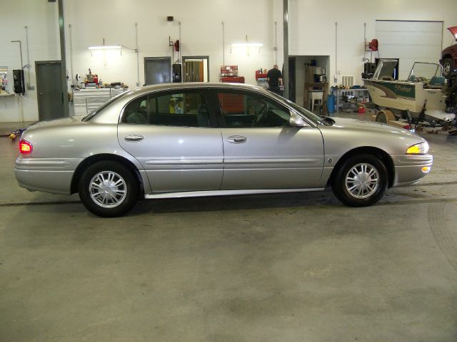 Buick LeSabre 2005 photo 2