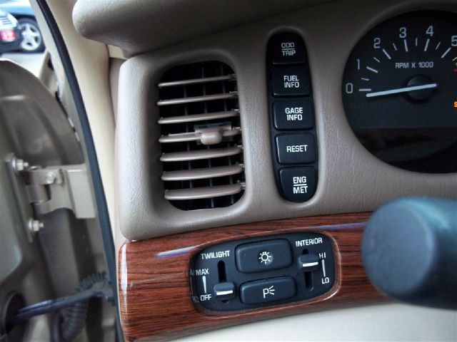 Buick LeSabre 2005 photo 16