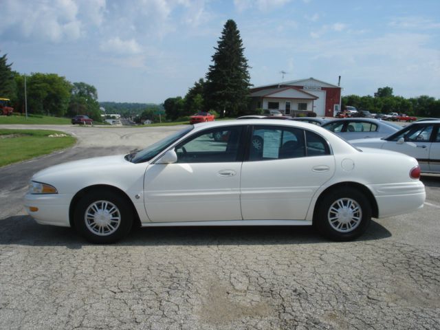 Buick LeSabre 2005 photo 2