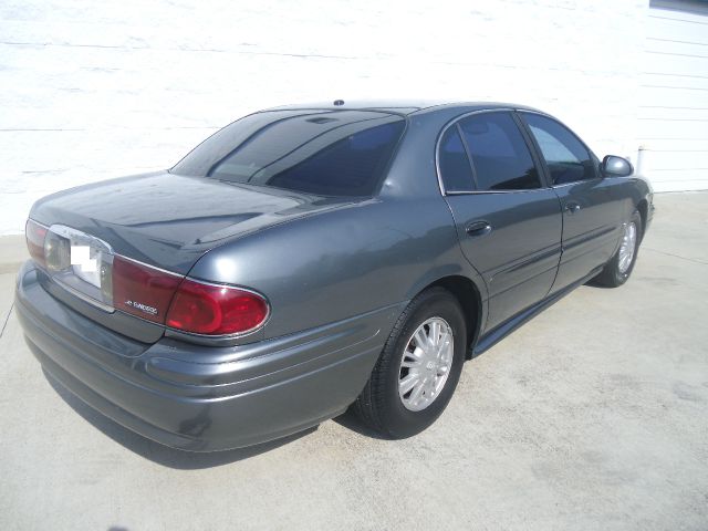 Buick LeSabre 2005 photo 1