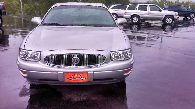 Buick LeSabre 2005 photo 2