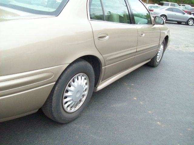 Buick LeSabre 2005 photo 1