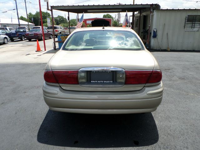 Buick LeSabre 2005 photo 3