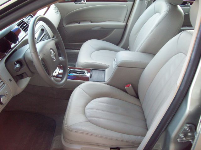 Buick Lucerne 2006 photo 11