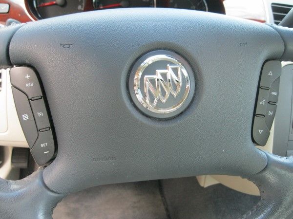 Buick Lucerne 2006 photo 12