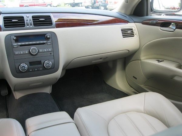 Buick Lucerne 2006 photo 14