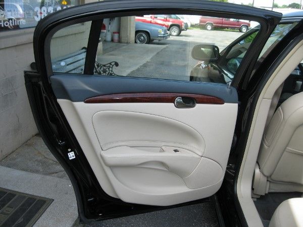 Buick Lucerne 2006 photo 8