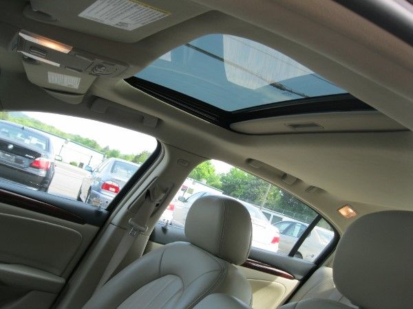 Buick Lucerne 2006 photo 9