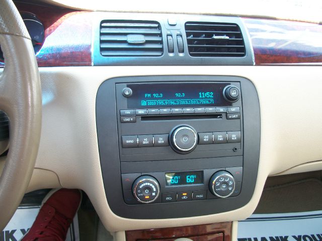 Buick Lucerne 2006 photo 13