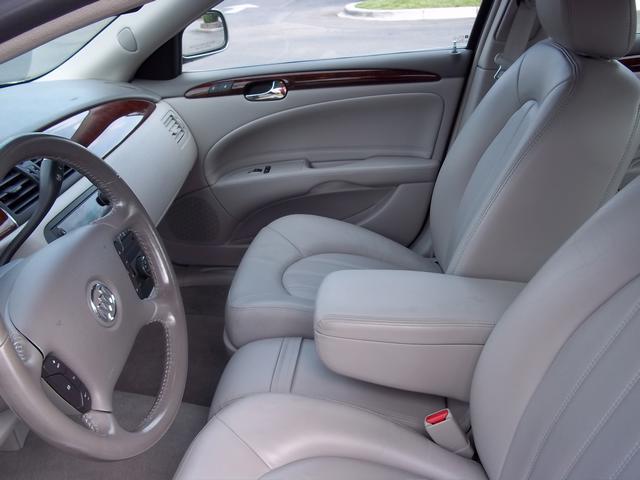 Buick Lucerne 2006 photo 11