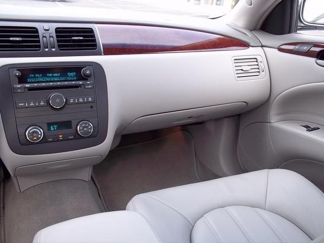 Buick Lucerne 2006 photo 13