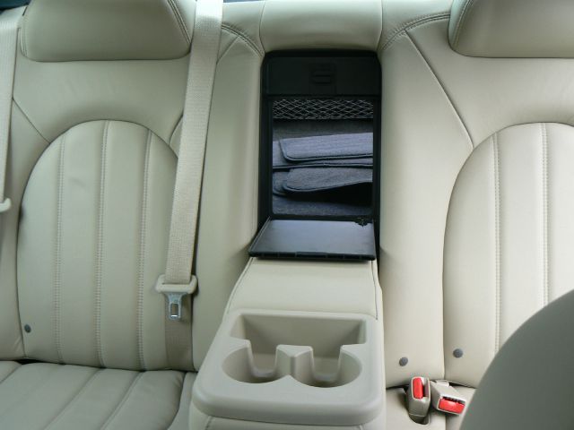 Buick Lucerne 2006 photo 12