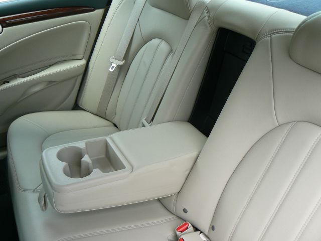 Buick Lucerne 2006 photo 14