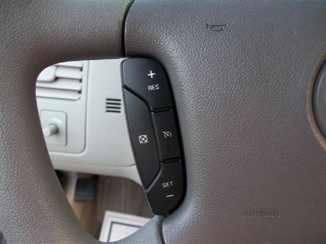 Buick Lucerne 2006 photo 16