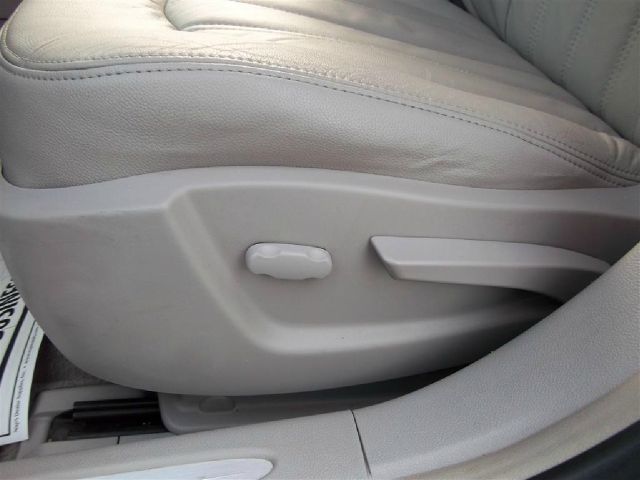 Buick Lucerne 2006 photo 17