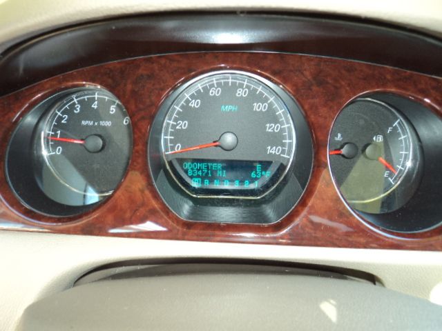 Buick Lucerne 2006 photo 14