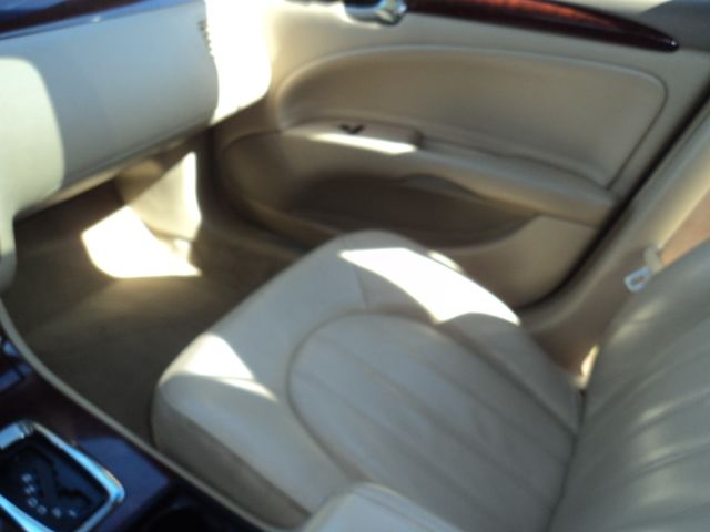 Buick Lucerne 2006 photo 24