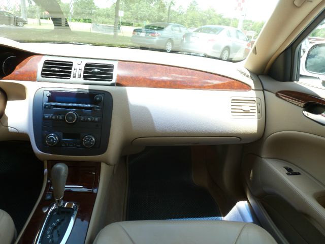 Buick Lucerne 2006 photo 12