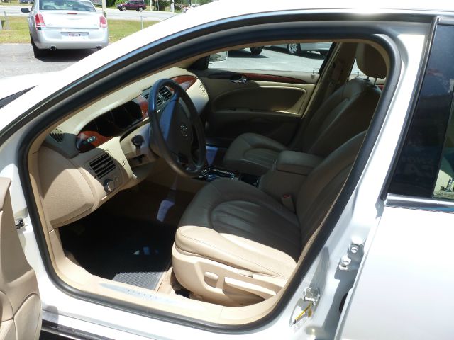 Buick Lucerne 2006 photo 17