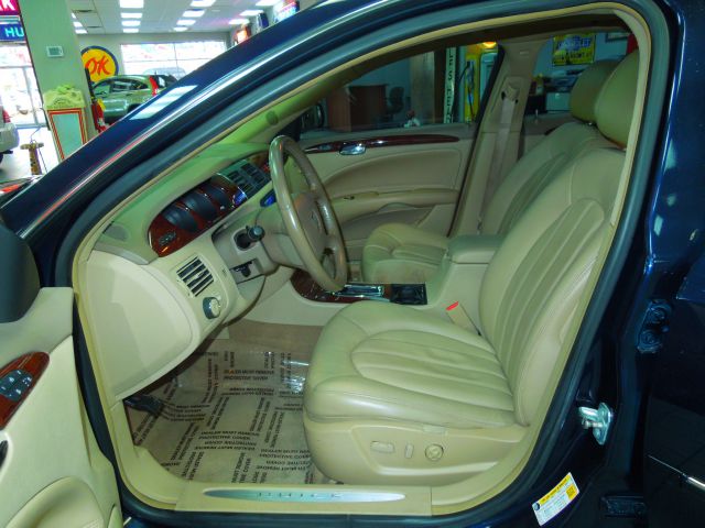 Buick Lucerne 2006 photo 4