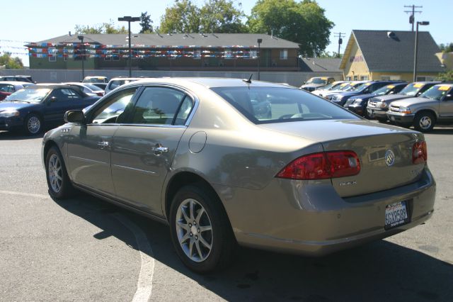 Buick Lucerne 2006 photo 1