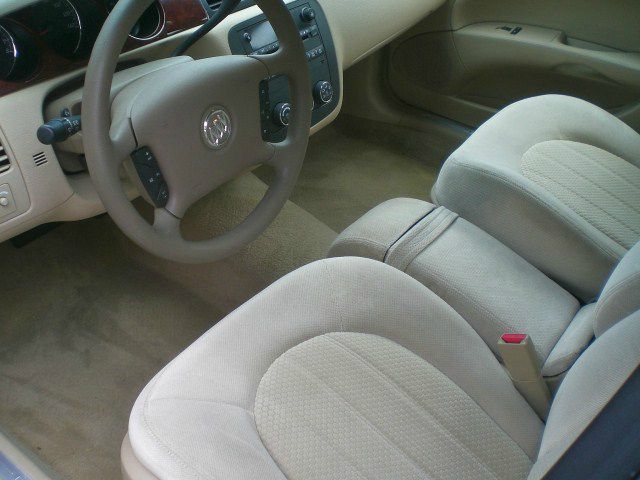 Buick Lucerne 2006 photo 4