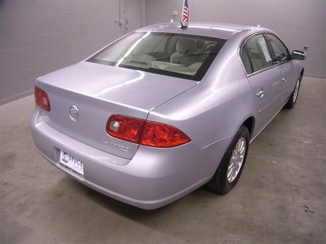 Buick Lucerne 2006 photo 1