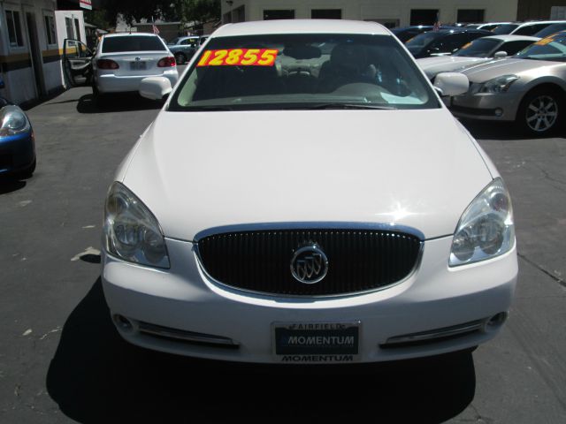 Buick Lucerne 2006 photo 2