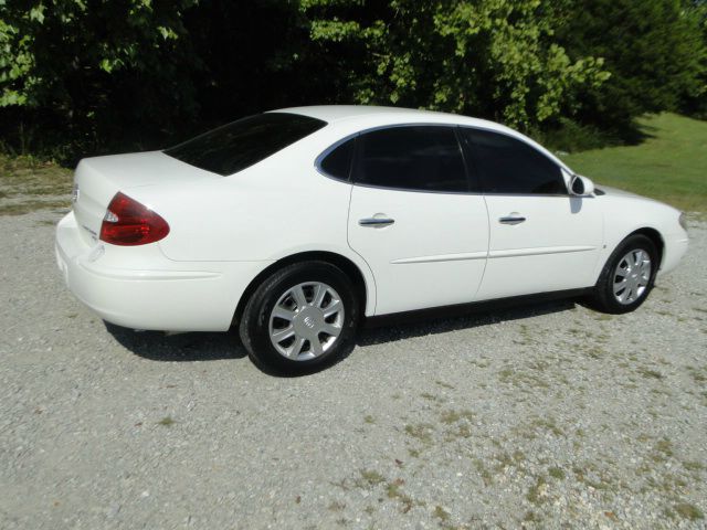 Buick Lucerne 2006 photo 1