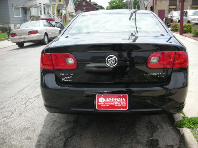 Buick Lucerne GS 460 Sedan 4D Sedan