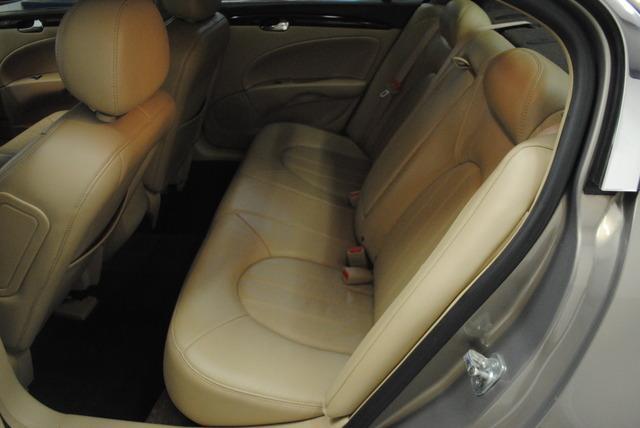 Buick Lucerne 2007 photo 15