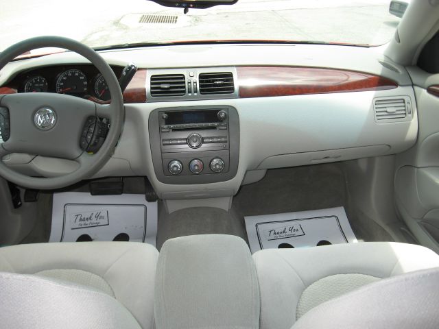 Buick Lucerne 2007 photo 6