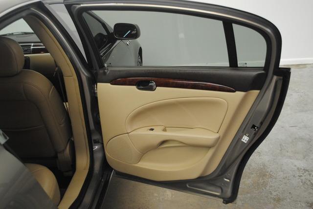 Buick Lucerne 2007 photo 9