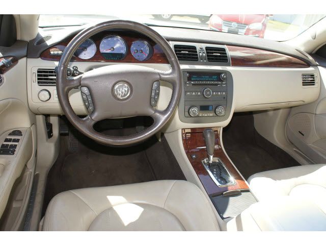 Buick Lucerne 2007 photo 2