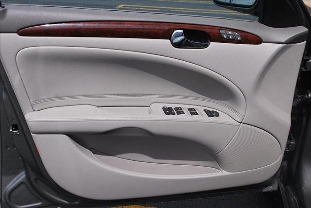 Buick Lucerne 2007 photo 28