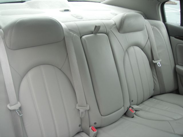 Buick Lucerne 2007 photo 16