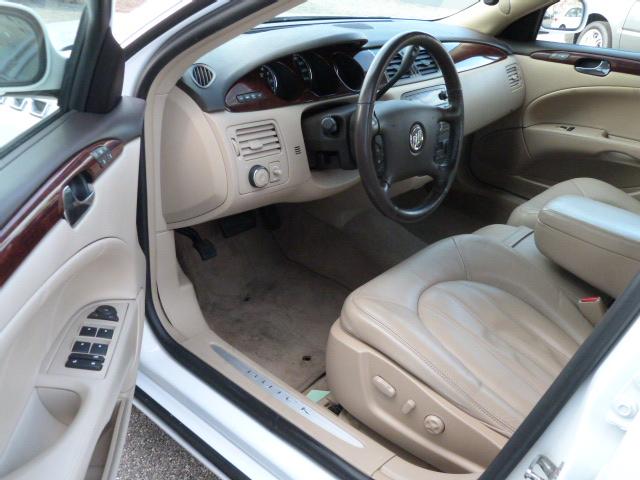 Buick Lucerne 2008 photo 3