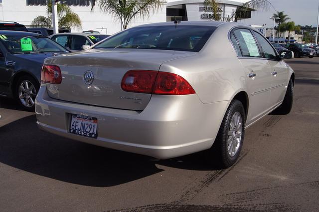 Buick Lucerne 2008 photo 3